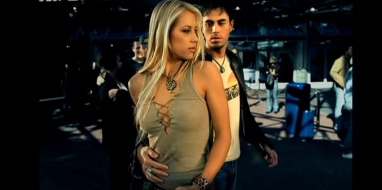 Pictures of newborn children by Anna Kournikova and Enrique Iglesias “blew up” the social network Terrorist attack and relocation